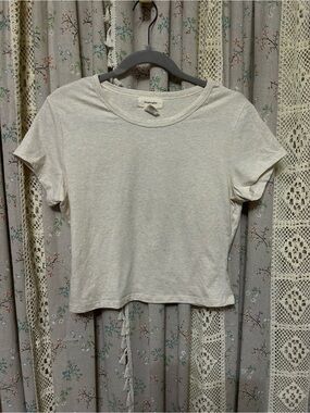 Manifest Offline Ivory Cropped Baby Tee Cotton Fitted Crewneck Size L